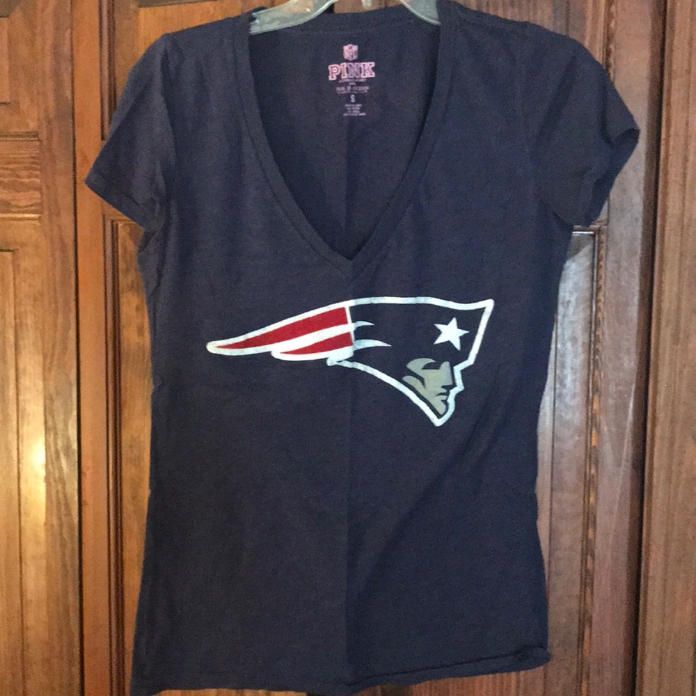PINK Patriots V-Neck